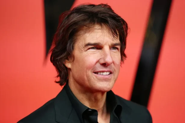 tom-cruise-seen-bonding-with-tom-cruise-at-taylor-swifts-eras-tour