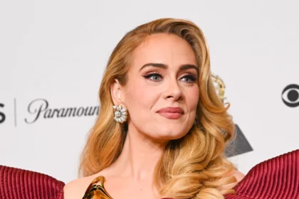 adele-is-set-to-move-back-to-her-roots-in-the-uk-after-spending-2-years-in-the-us