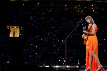 taylor-swift-penned-a-sweet-message-after-wrapping-up-her-eras-tour-stop