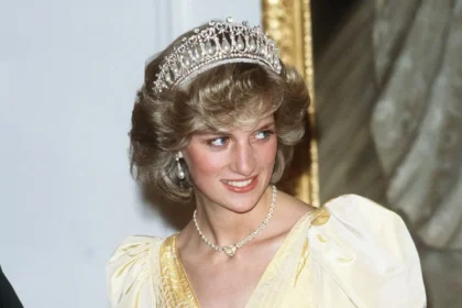 was-princess-diana-being-hacked-during-her-interview-in-1995-interview
