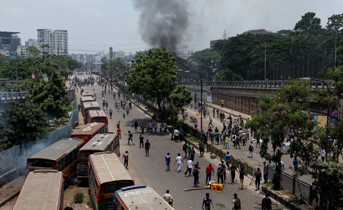 bangladesh-student-leader-suspends-for-48-hour-the-protests-against-controversial-quotas