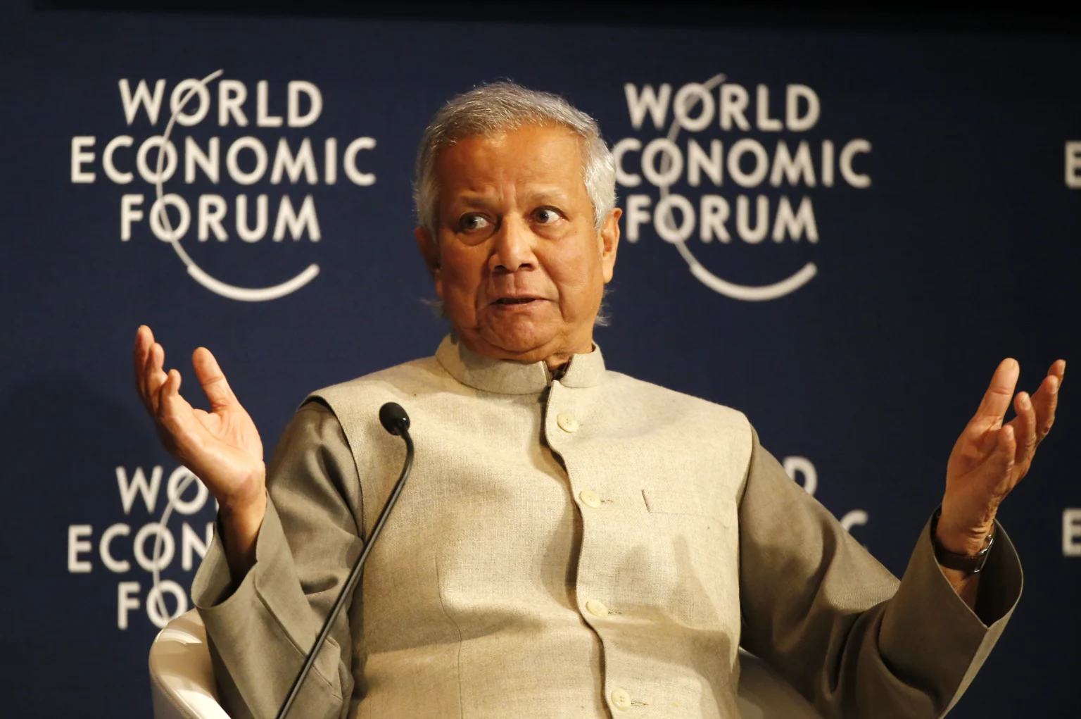 nobel-winner-yunus-ready-to-head-interim-government-in-bangladesh