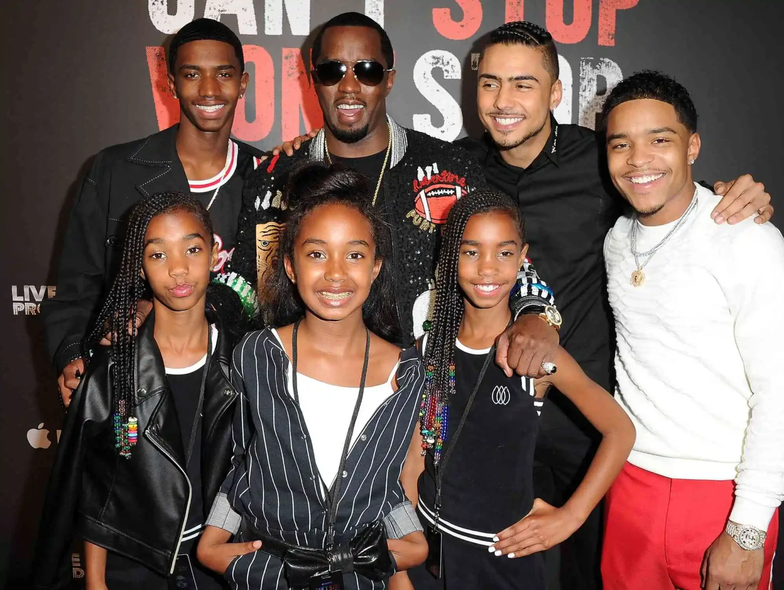 sean-diddy-combs-gets-support-from-loved-ones-amid-legal-woes