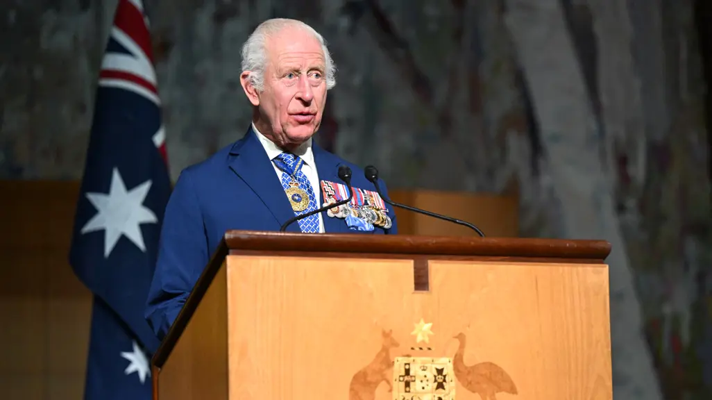 king-charles-encounters-a-heated-moment-at-australian-parliament-house-you-are-not-my-king