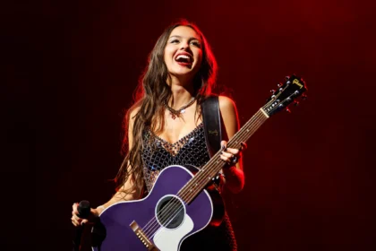 olivia-rodrigo-shares-emotional-moments-from-the-guts-world-tour