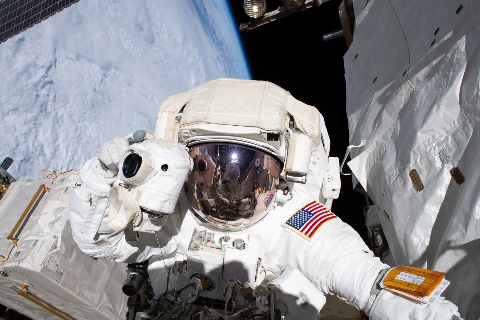 how-do-nasa-astronauts-cast-their-vote-from-space