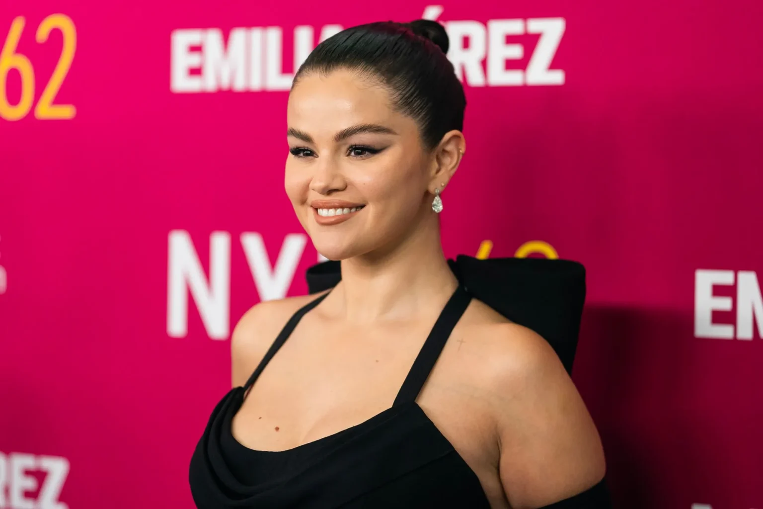 selena-gomez-shares-how-it-meant-to-star-in-emilia-perez